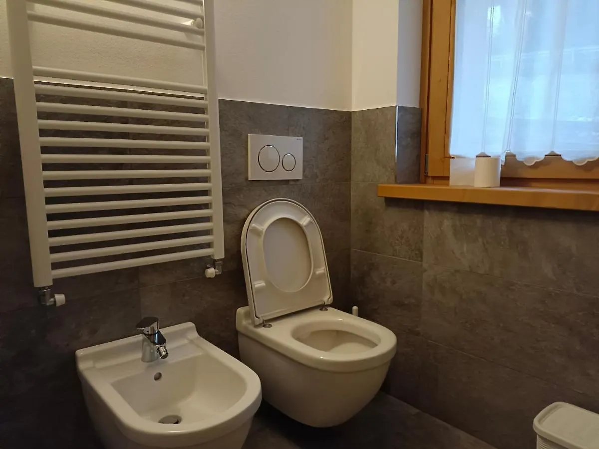 Villa Belvedere Premadio 0*,  Italy